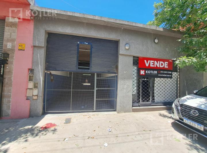Local comercial · 160m² · 3 Ambientes · 3 Cocheras