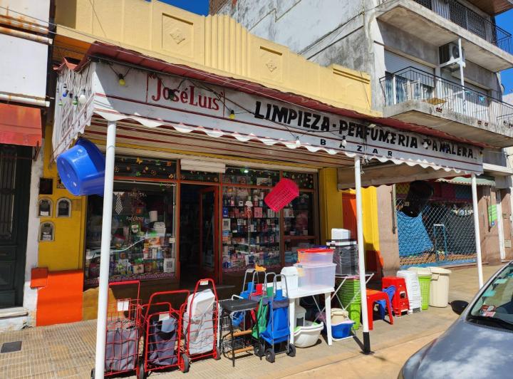 Local comercial · 158m² · 2 Ambientes