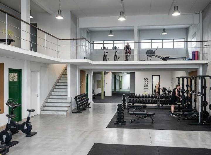 Local comercial · 870m²