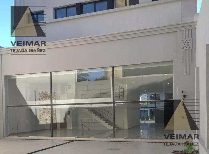 Local comercial · 700m² · 3 Ambientes
