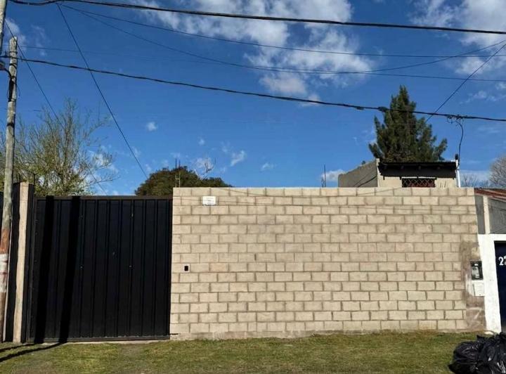 Local comercial · 140m² · 3 Cocheras