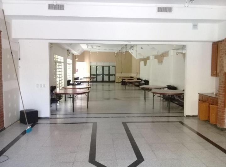 Local comercial · 300m²