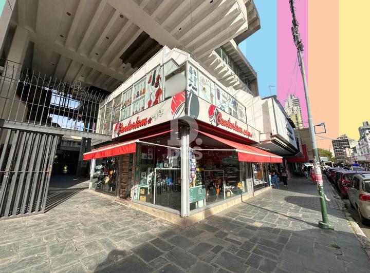 Local comercial · 167m²