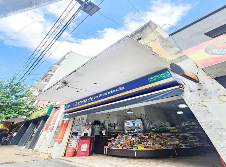 Local comercial · 220m² · 1 Ambiente
