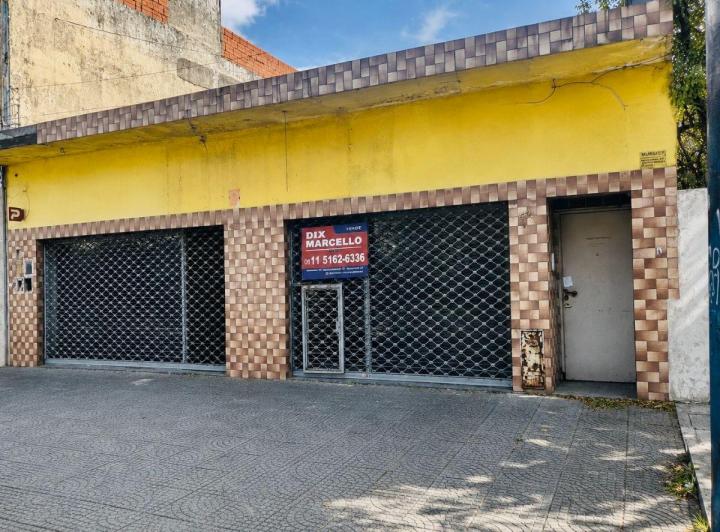 Local comercial · 157m²