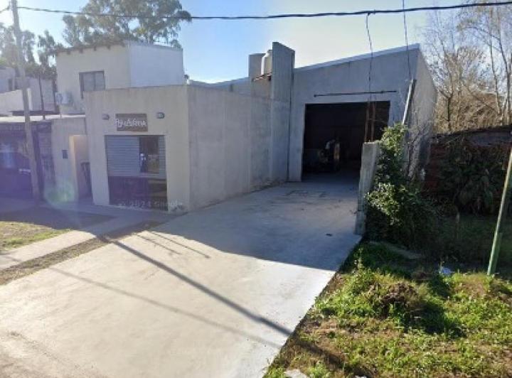 Local comercial · 225m² · 3 Ambientes