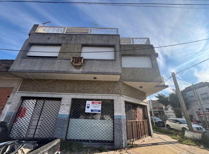 Local comercial · 270m²