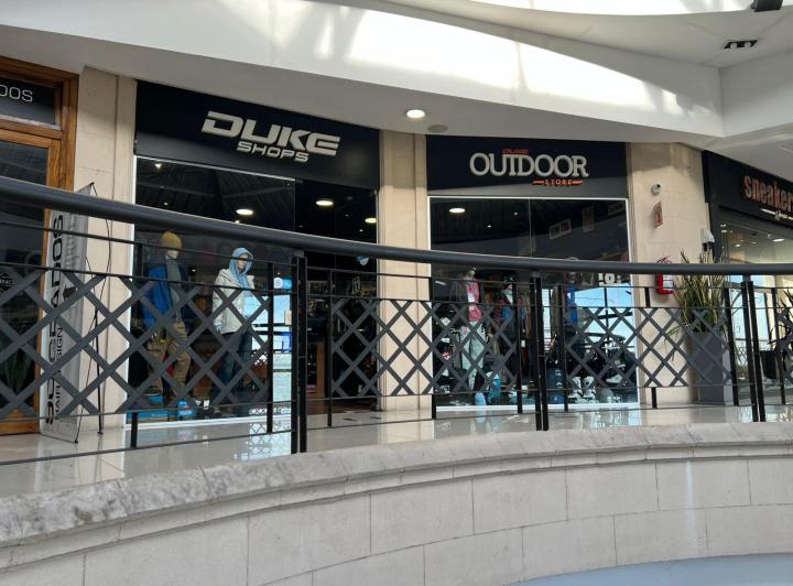 Local comercial · 105m²