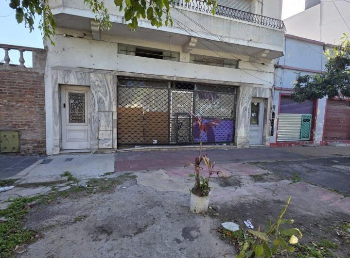 Local comercial · 330m²
