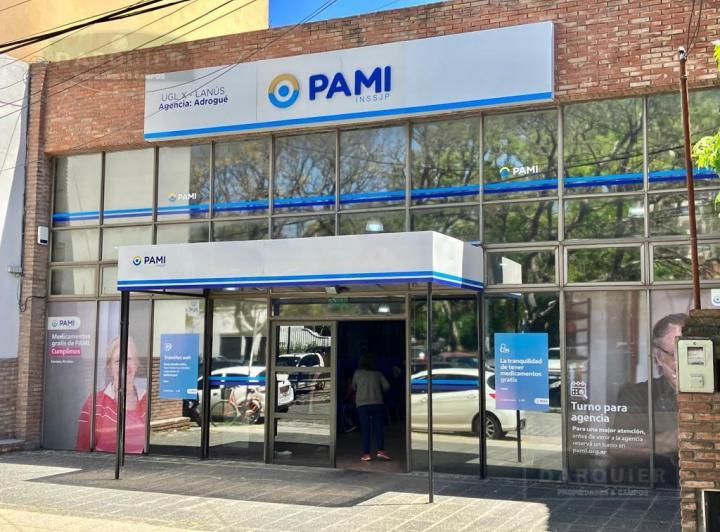 Local comercial · 300m²
