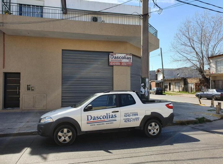 Local comercial · 390m²