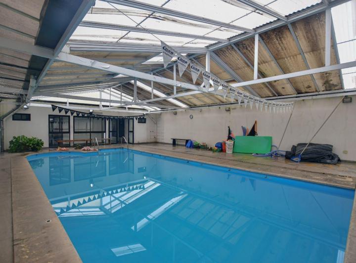 Local comercial · 331m²