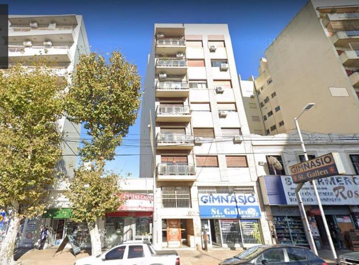 Local comercial · 303m² · 1 Ambiente