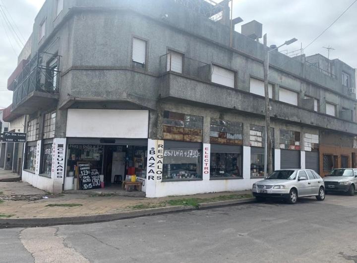 Local comercial · 230m² · 3 Ambientes