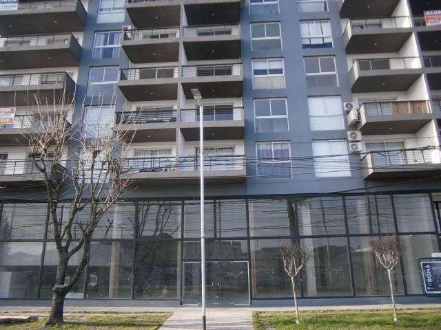 Local comercial · 537m²