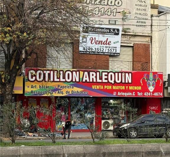 Local comercial · 270m²