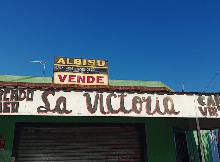 Local comercial · 125m² · 5 Ambientes · 3 Cocheras