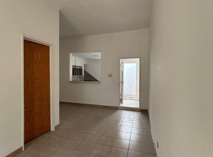 Local comercial · 49m² · 2 Ambientes · 1 Cochera