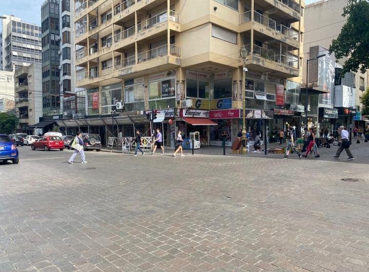 Local comercial · 200m²