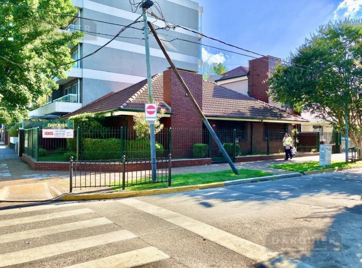 Local comercial · 271m² · 3 Dormitorios · 2 Cocheras
