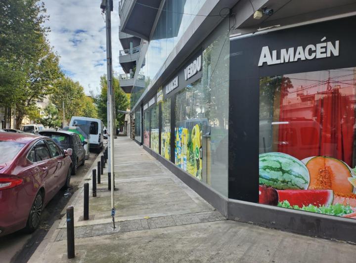 Local comercial · 133m² · 1 Ambiente