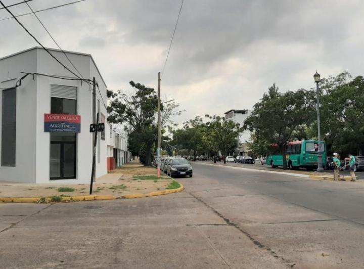 Local comercial · 70m² · 2 Ambientes