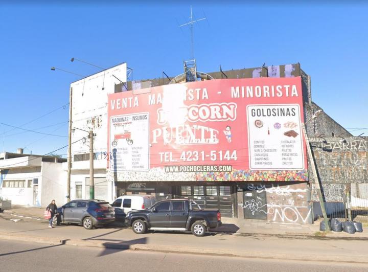 Local comercial · 1100m² · 3 Ambientes