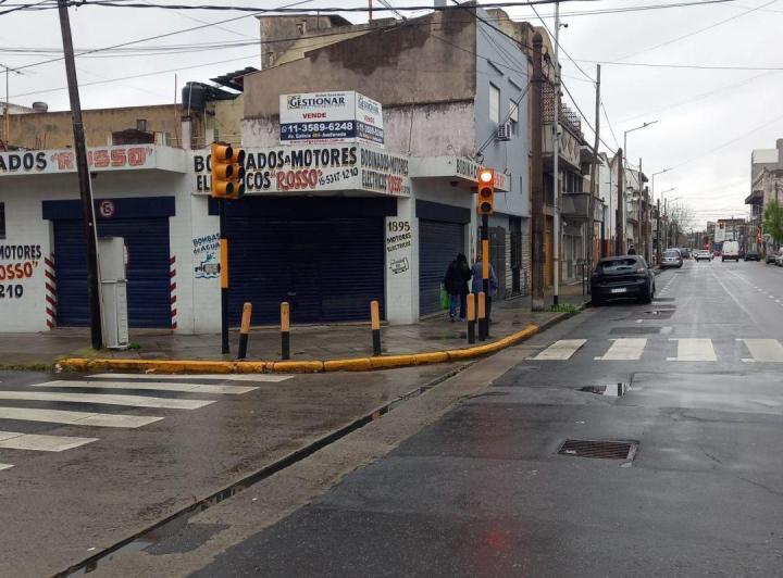 Local comercial · 231m² · 1 Cochera