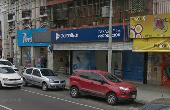 Local comercial · 240m²