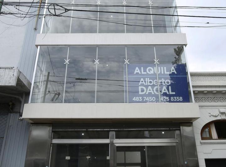 Local comercial · 600m² · 4 Ambientes