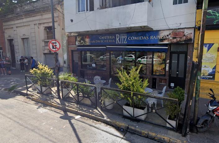 Local comercial · 140m² · 3 Ambientes