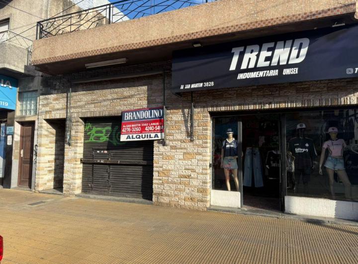 Local comercial · 180m² · 3 Ambientes