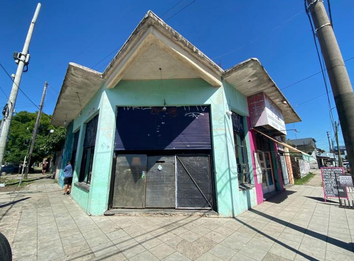 Local comercial · 168m²