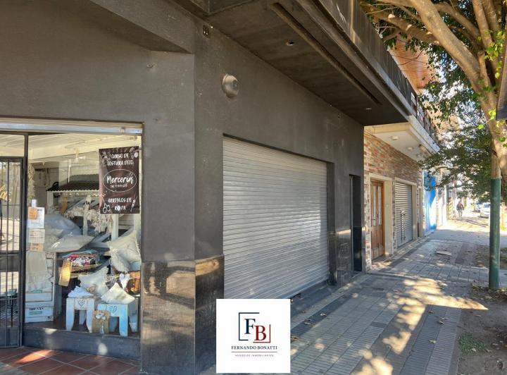 Local comercial · 157m² · 1 Cochera