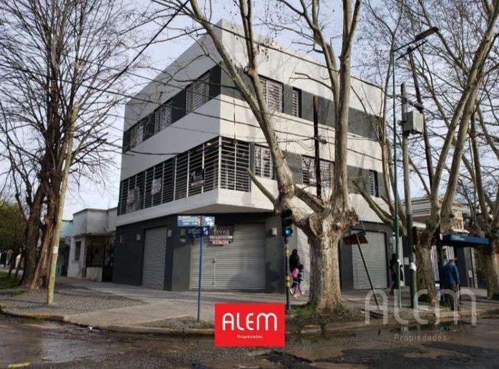 Local comercial · 32m²