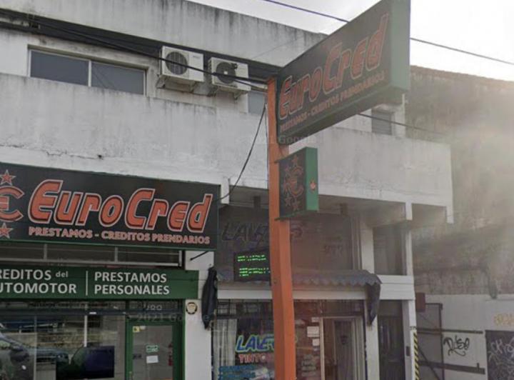 Local comercial · 181m² · 5 Ambientes · 10 Cocheras