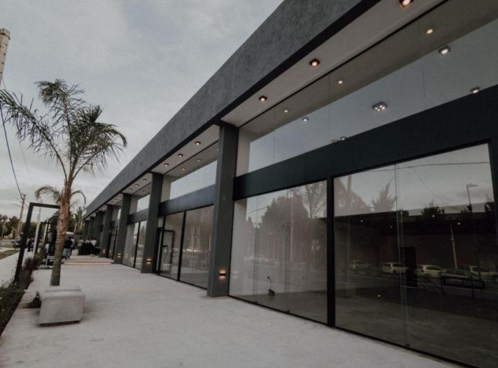 Local comercial · 121m² · 2 Ambientes