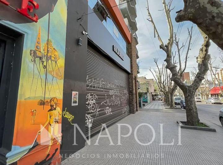 Local comercial · 264m²