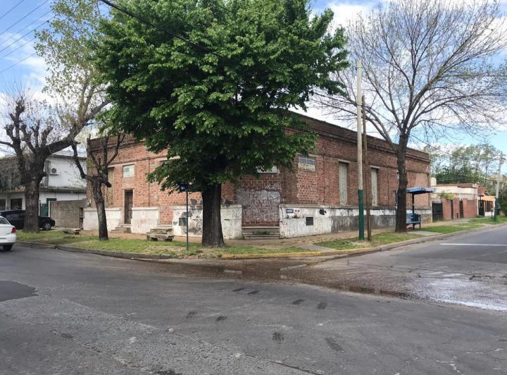 Local comercial · 271m²