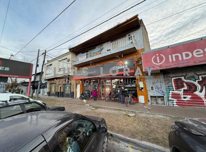 Local comercial · 445m²