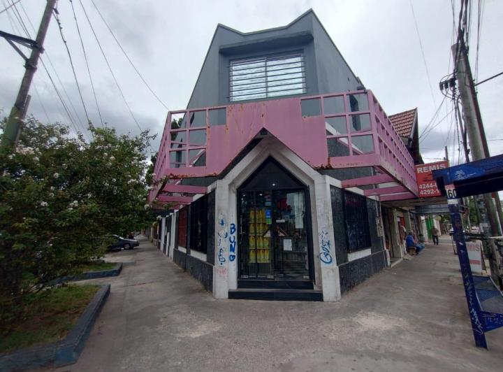 Local comercial · 108m² · 2 Ambientes