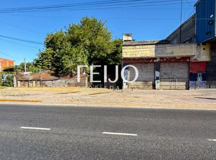 Local comercial · 220m²