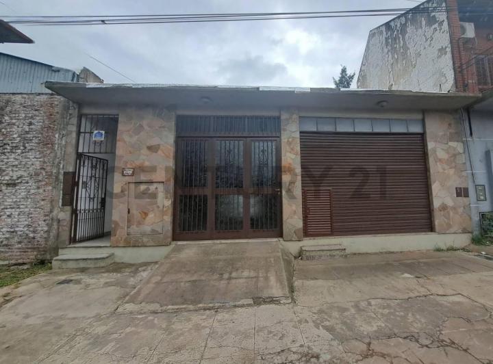 Local comercial · 180m²