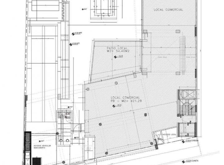 Local comercial · 979m²