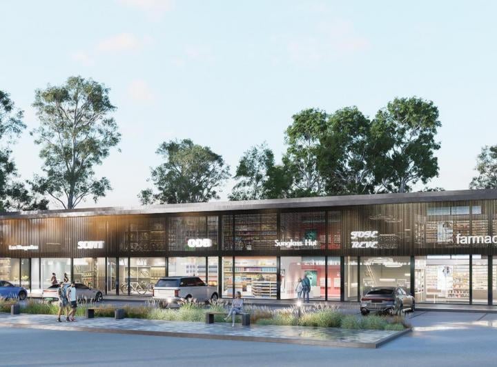 Local comercial · 215m²