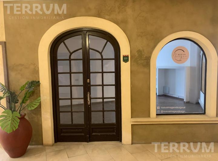 Local comercial · 61m² · 1 Ambiente