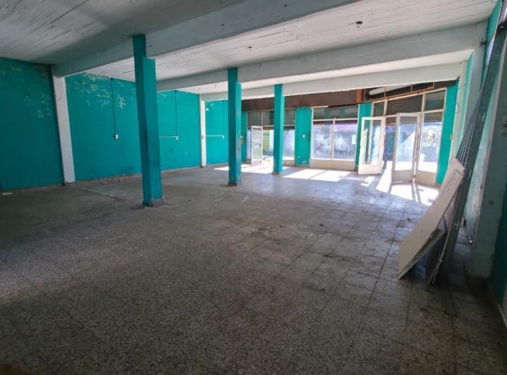 Local comercial · 170m²