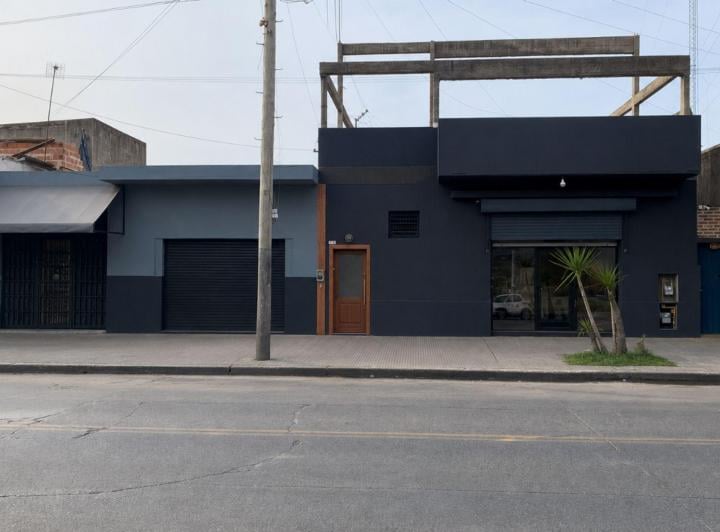 Local comercial · 288m² · 1 Cochera