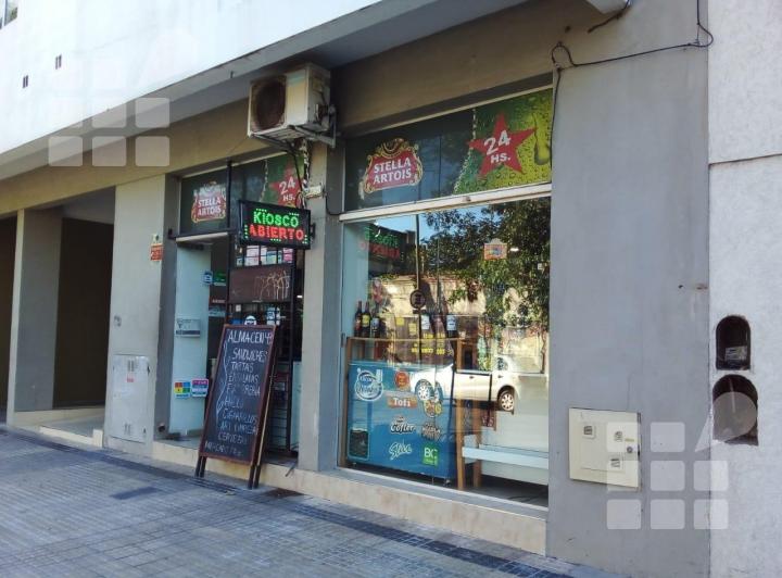Local comercial · 60m² · 1 Ambiente · 1 Cochera