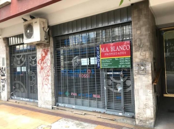 Local comercial · 127m²